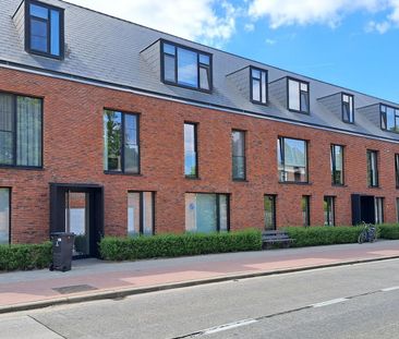 CENTRAAL GELEGEN GELIJKVLOERS APPARTEMENT MET TUINTJE - Foto 6