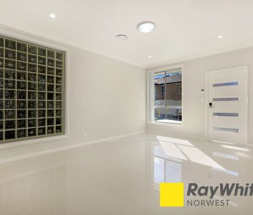 Spacious 4-Bedroom House in Riverstone - Photo 1