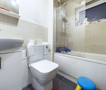 Harris Close, Hounslow - 1 bedroomProperty for lettings - Chasebuch... - Photo 4