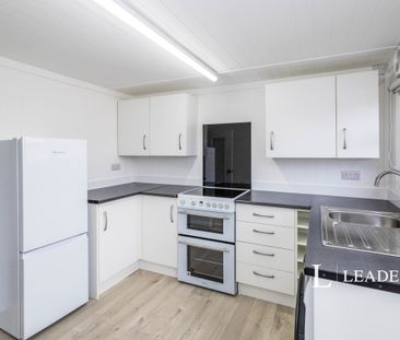 2 bedroom park home to rent Nutbourne Park, Nutbourne - Photo 3