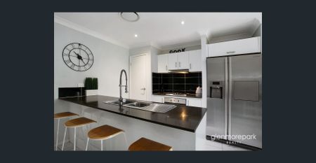 Modern 3-Bedroom Home in Great Location - Photo 4