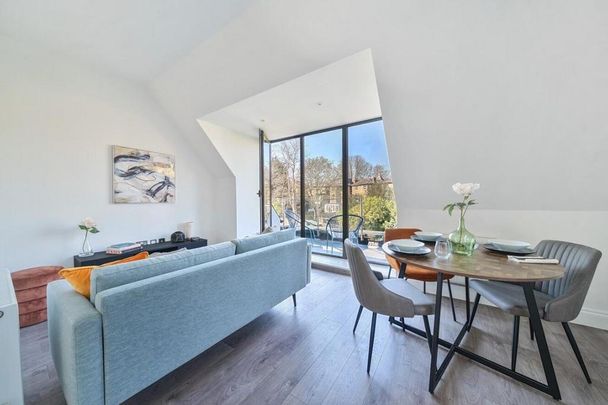 1 bedroom flat to rent - Photo 1