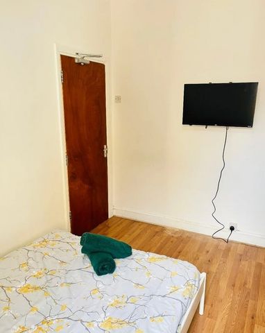 Room in a Shared House, London, E3 - Photo 4