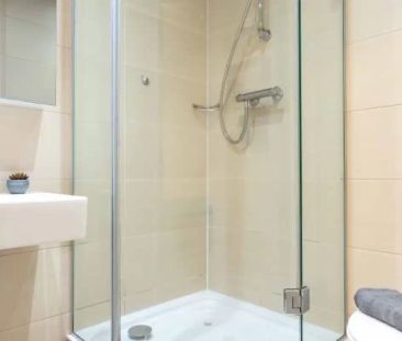 Platinum En Suite - Photo 6