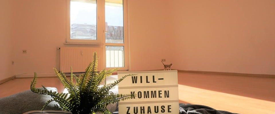 Helle 3-Zimmer-Wohnung mit Balkon in Löderburg - Photo 1