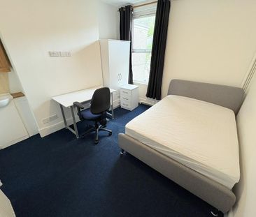 4 bedroom house share to rent - Photo 1