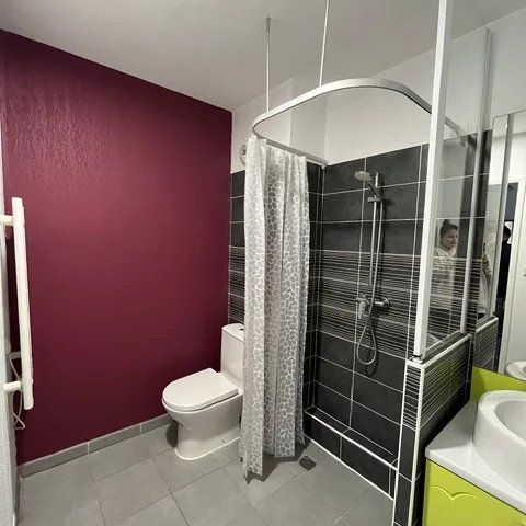 Location Appartement 1 pièce 22m² CASTELNAU LE LEZ 34170 - Photo 1