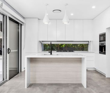 East Ryde - Photo 1