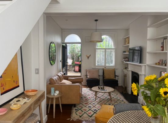 Paddington - Photo 1