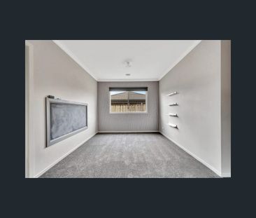 17 Chedword Road, Cranbourne North, Vic 3977 - Photo 5