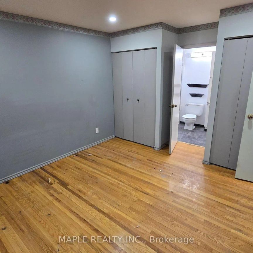 68 EPSOM DOWNS DRIVE - Photo 1