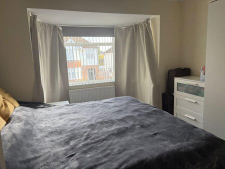 3 bedroom property to rent - Photo 4