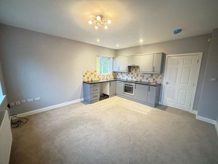 2 bedroom flat to rent - Photo 3