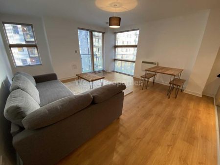 2 bedroom apartment to rent - Photo 3