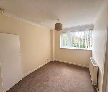 Chatsworth Grove, Harrogate, North Yorkshire, HG1 - Photo 3