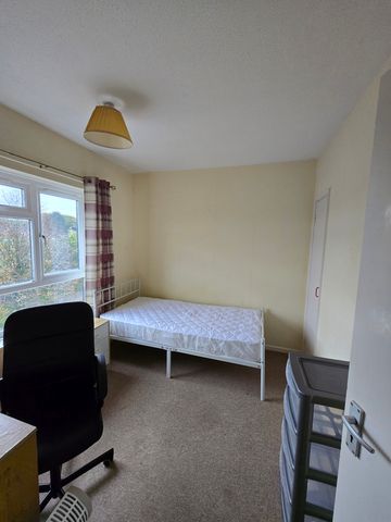 1 bed to rent in House share, Pippin Green, Norwich, Norwich - Photo 3