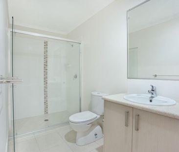 Low Maintenance Duplex in Griffin - Photo 5