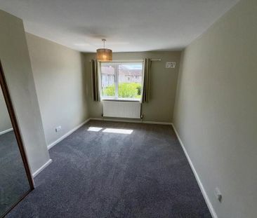 30 Pine Cross, Dunmurry, Belfast, BT17 9QY - Photo 4