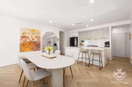LEASEBREAK! Family Home with beautiful yard - Photo 4