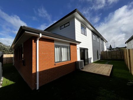 Hospital - Lake location - Photo 4