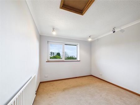 Beacon Heights, St. Osyth, Clacton-on-Sea, Essex, CO16 8JW - Photo 5