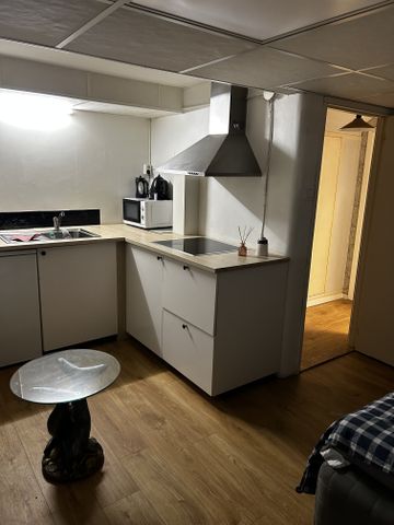 Astrakangatan, Hässelby - Photo 4