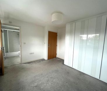 2 bedroom apartment to rent - Photo 6