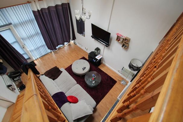 Studio to rent - Photo 1