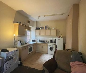 2 bedroom property to rent - Photo 6