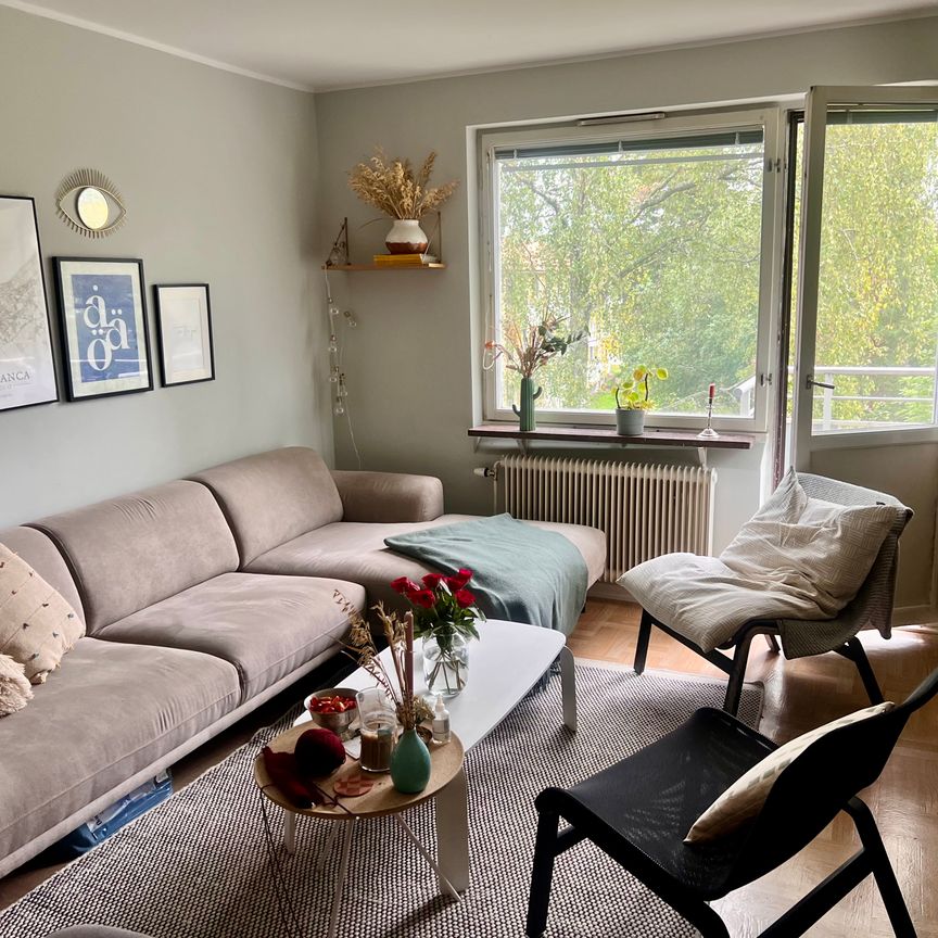 Astrakangatan, Hässelby - Foto 1