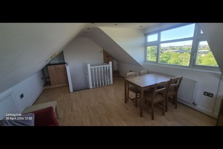 1 Bed Flat, Selborne Gardens, NW4 - Photo 2