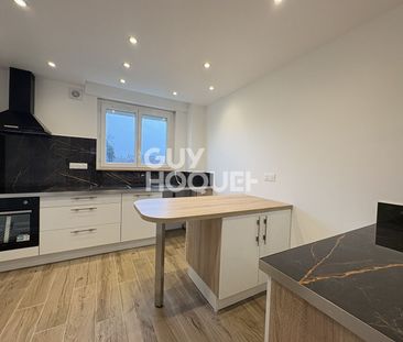 Location Appartement 5 pièces 91m² - Photo 4