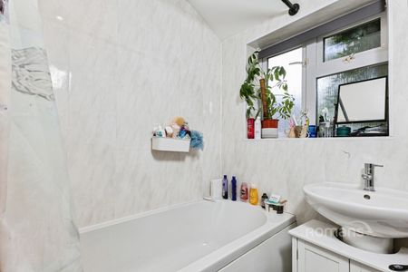 3 bedroom house to rent - Photo 5