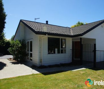 Wonderful Three Bedroom Family Home - Photo 4