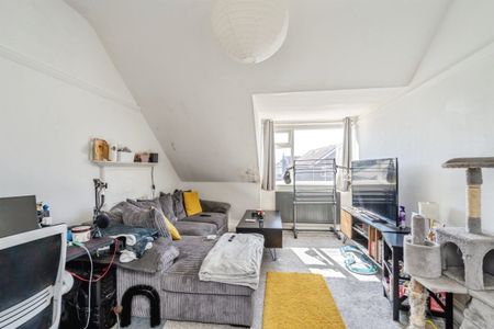 Normanton Avenue - Photo 2