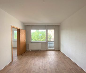 Schöne Dreiraumwohnung mit Balkon und neuem Badezimmer - Photo 1