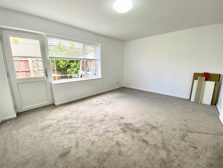 3 bedroom townhouse to rent - Photo 3