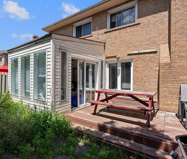 For Lease - 73 Jessica Gardens, Vaughan, Ontario - Photo 1
