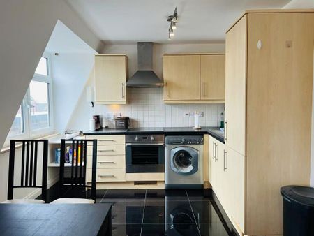 2 bedroom flat to rent - Photo 4