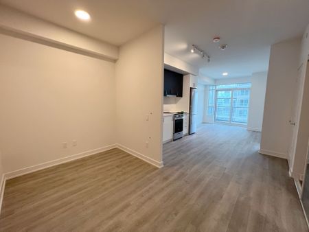 For Lease - 50 Upper Mall Way Unit# 2003, Vaughan, Ontario - Photo 4