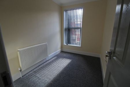 Holstein Street, PRESTON, Lancashire PR1 1UN - Photo 3