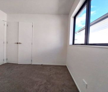 Stunning Townhouse Massey. - Photo 5