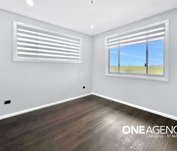 LUXURY LIVING AT ITS FINEST!!! - Photo 3