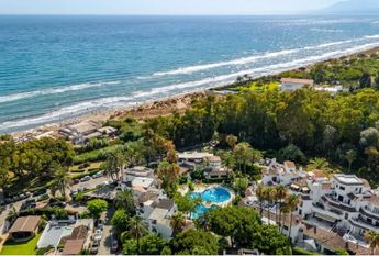 Golden Beach, Marbella Este, Marbella, Andalusia 29604