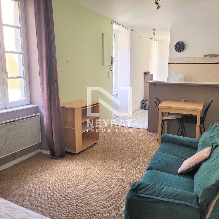 Location Appartement 1 pièce Meublé 27m² CHALON SUR SAONE 71100 - Photo 1