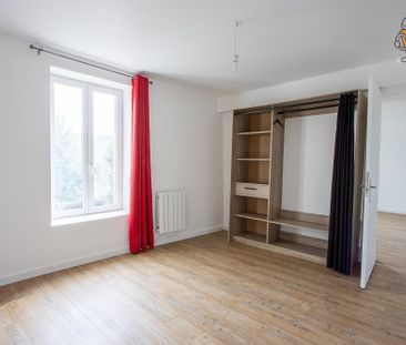 Location F4 en duplex libre de suite - Photo 2