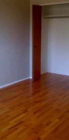 Jubilee Area: Large 1 bedroom, 720 sq.ft. 2nd floor - Photo 1