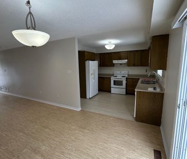 For Lease - 271 Pettigrew Trail, Milton, Ontario - Photo 6