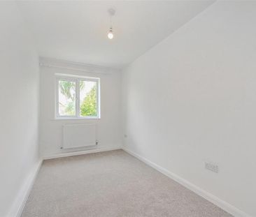 3 bedroom detached house to rent - Photo 5