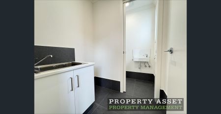 3 Bedroom Townhouse with SOLAR - Photo 5